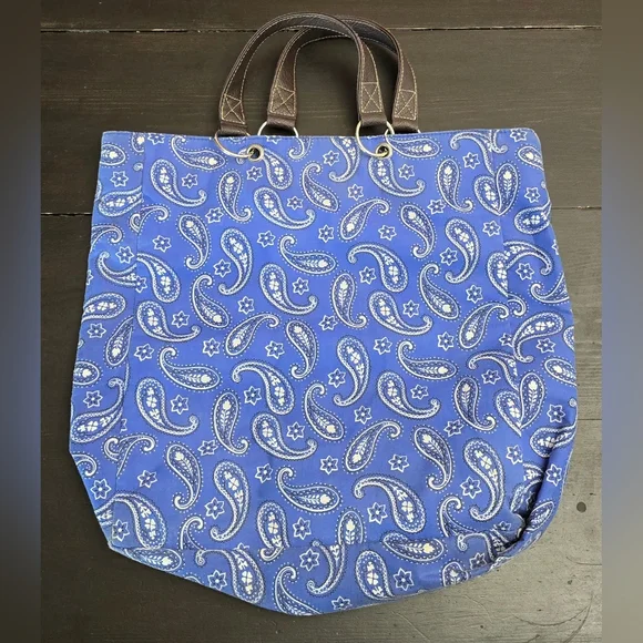 NEIMAN MARCUS TOTE BAG BLUE PAISLEY PRINT - Picture 2 of 4